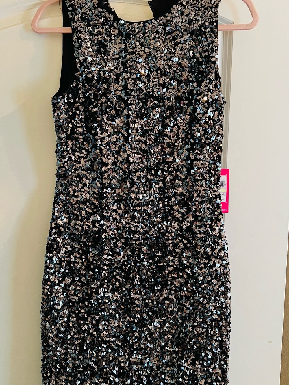 NWT Vince Camuto Black & Silver Sequin Sleeveless Mini Dress - Size 4